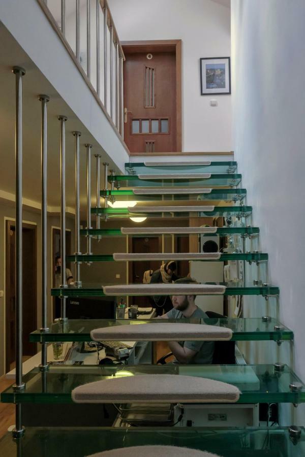 Onefam Miru Hostel Πράγα Εξωτερικό φωτογραφία